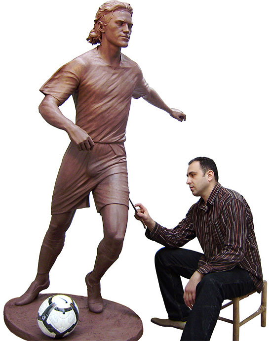 Dani Jarque, former football player. Sculptors in Barcelona